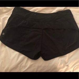 lulu lemon athletica speed up black shorts, size 6